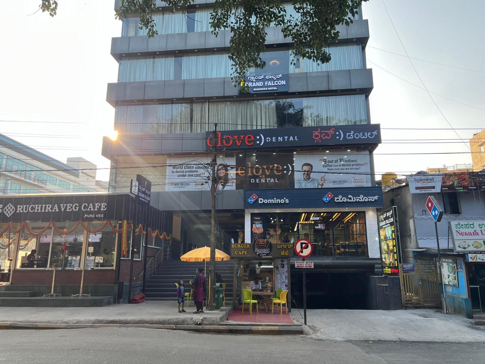 Grand Falcon Electronic City Kammasandra 외부 사진
