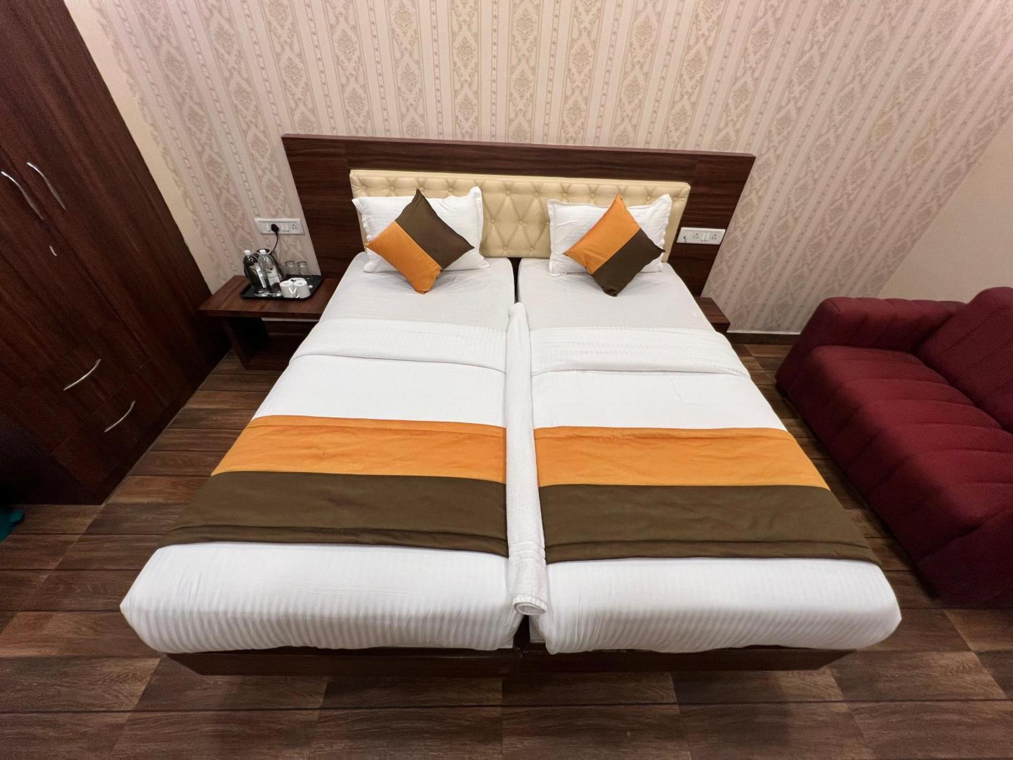 Grand Falcon Electronic City Kammasandra 외부 사진